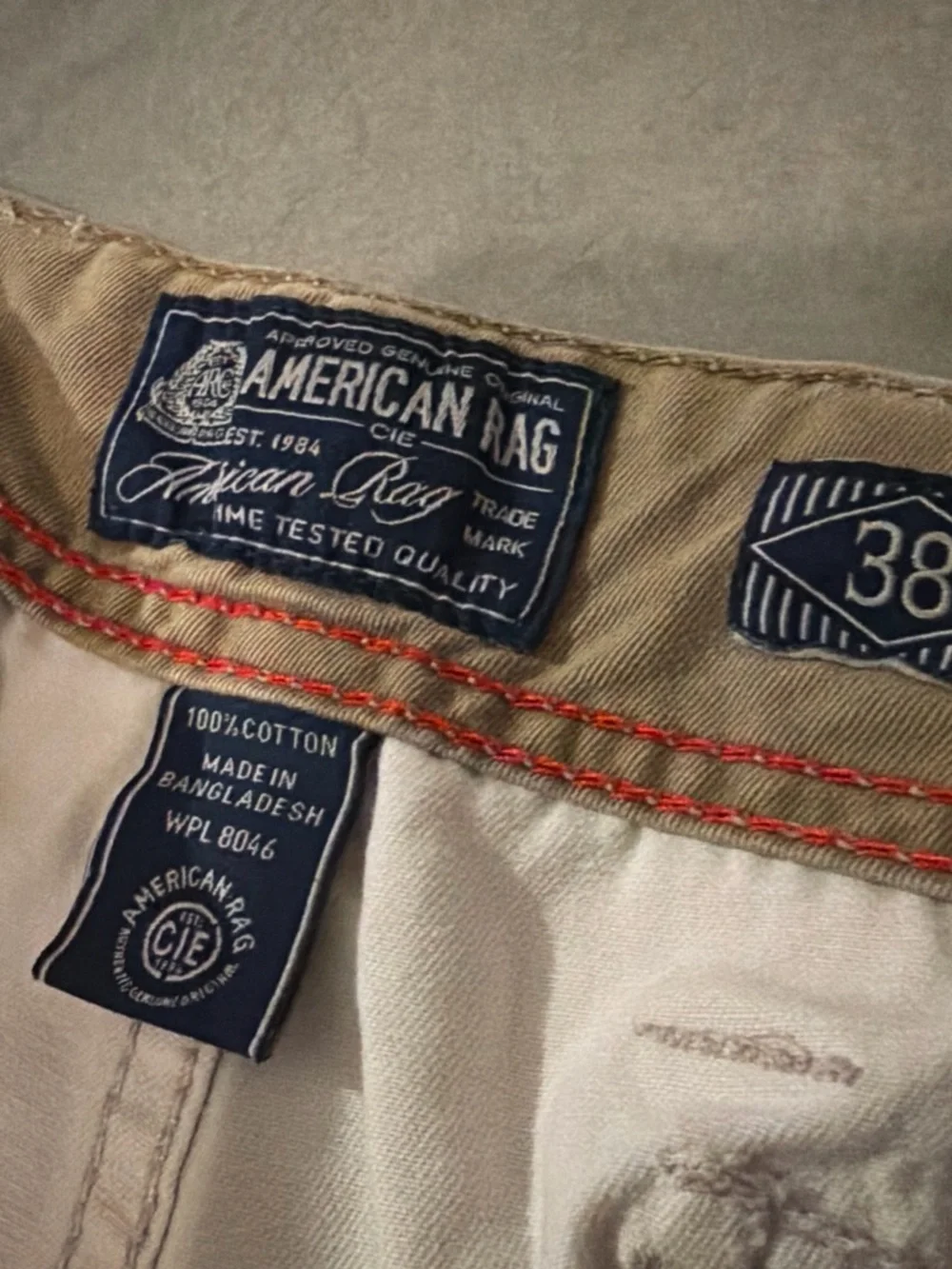 American Rag Cargo Shorts Beige Khaki Size 38